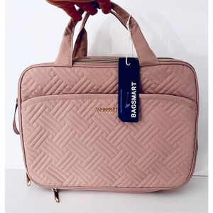 NWT BAGSMART Pink Toiletry Water-resistant Makeup Cosmetic Travel Organizer Bag